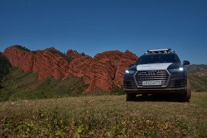 Волок Туркестан 2015 Audi Q7 Джеты Огуз