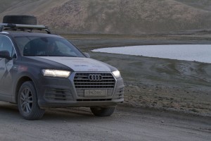 Волок-Туркестан 2015 Audi Q7