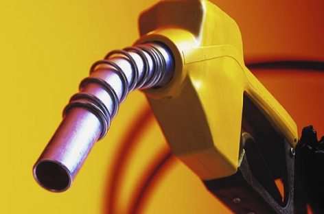 Акциз на бензин повысить и отменить транспортный налог