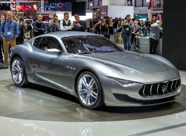 Maserati запускает спорткар Alfieri в серийное производство