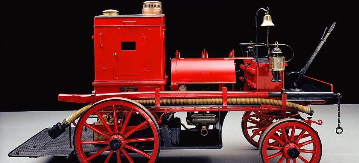 Пожарный автомобиль Даймлера – 1888 год