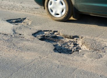 Средний интервал между капитальными ремонтами российских дорог – 31 год
