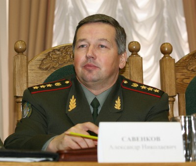 Александр Савенков