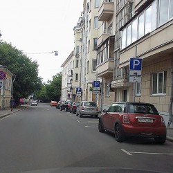 Парковка в центре Москвы
