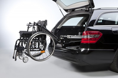 Автомобиль с оборудованием для инвалидного кресла Paravan