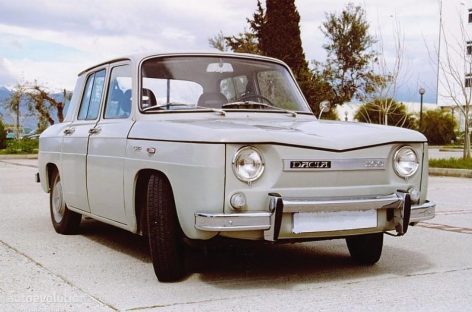 Первый автомобиль Dacia-1100