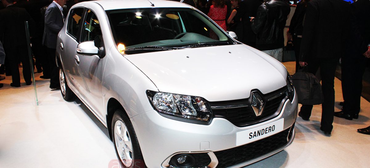 Renault Sandero выполнен в едином стиле с седаном Logan