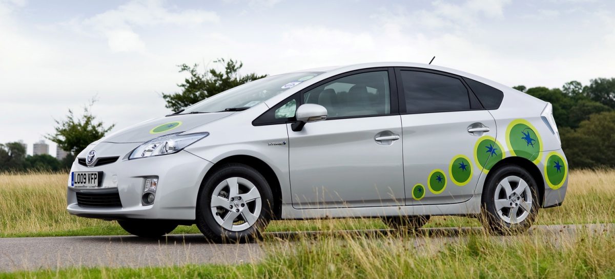 Toyota позиционирует себя как «зеленую» компанию, но прибыль получает от продажи больших внедорожников
