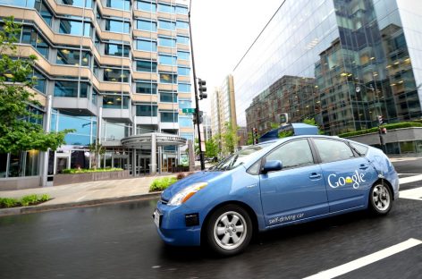 Self-Driving Car от Google боится дождя