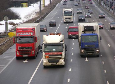 Новый тех.регламент разрешил автобусам и грузовикам ездить зимой на летней резине