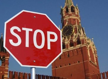 Введением платного въезда в Москву власть поражает две цели