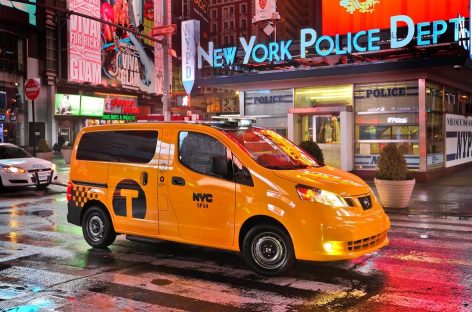 Nissan NV200 выбран в качестве такси в Нью-Йорке и Лондоне