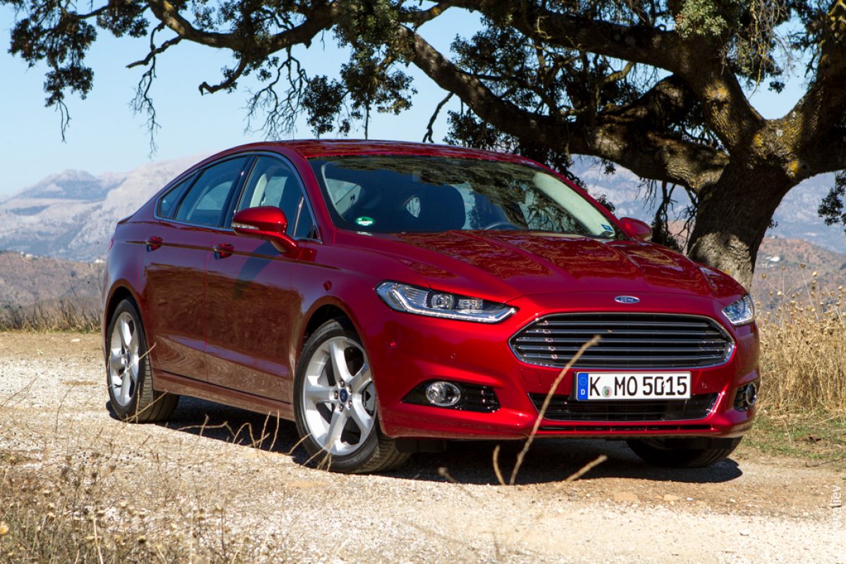 Тестируем долгожданный Ford Mondeo 2015 | Илья Валиев