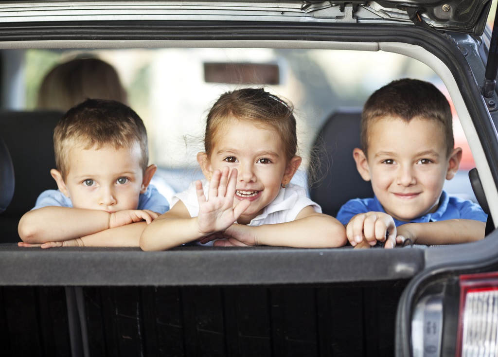 Дети в автомобиле