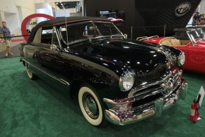 Ford Custom Convertible 1950 года