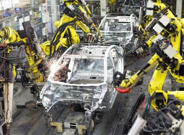 Российский завод Hyundai повышает производительность труда за счет применения квадроштамповки
