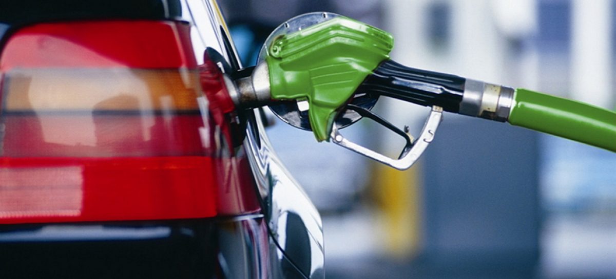 46% автомобилистов не будут экономить на бензине