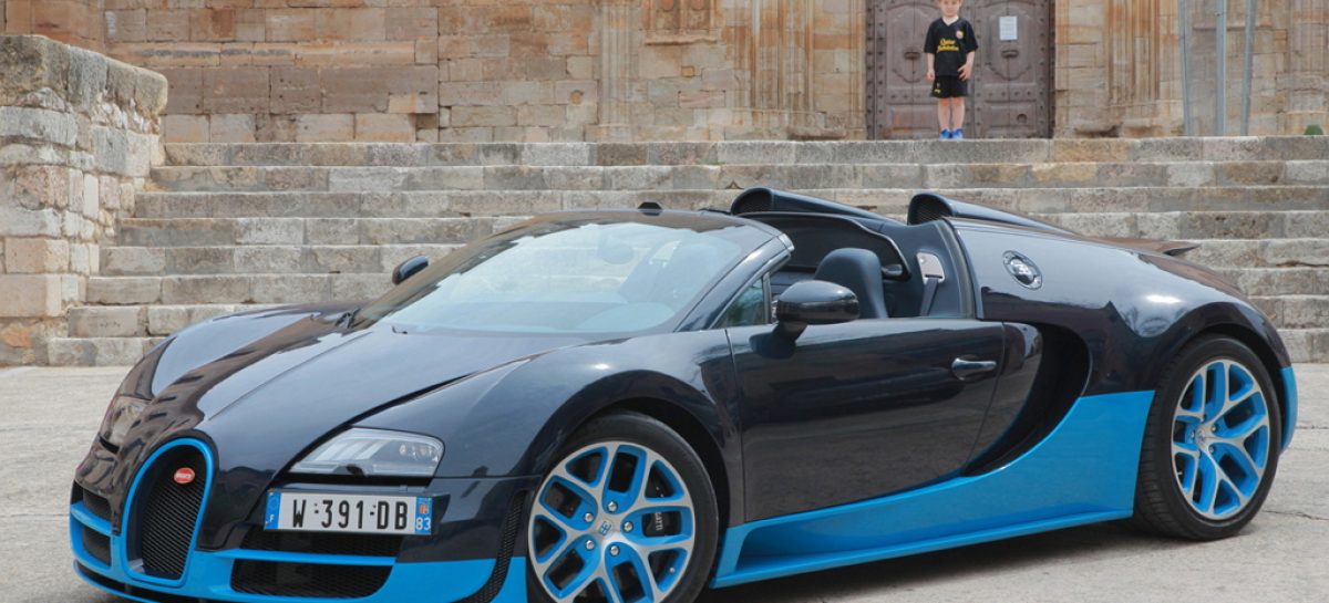 Volkswagen прощается с Bugatti Veyron