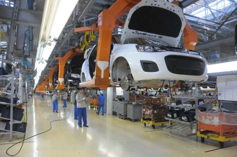АвтоВАЗ остановил производство Nissan и Renault