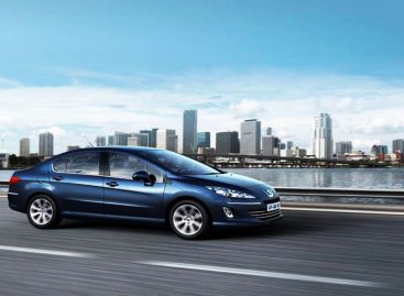 Peugeot снижает цены на автомобили в России