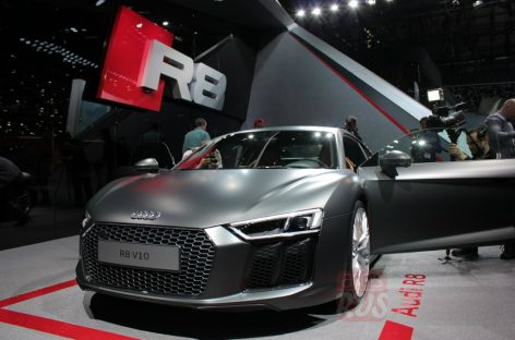 Audi представила суперкар Audi R8 нового поколения