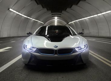 BMW тоже готовит конкурента для Tesla