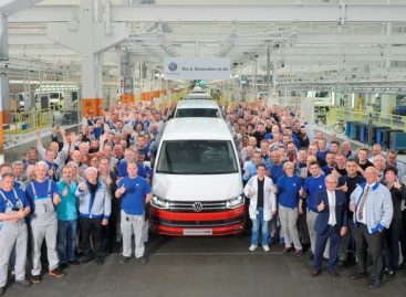 Volkswagen начал серийное производство Transporter шестого поколения