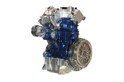 Ford EcoBoost стал лучшим малолитражным двигателем года