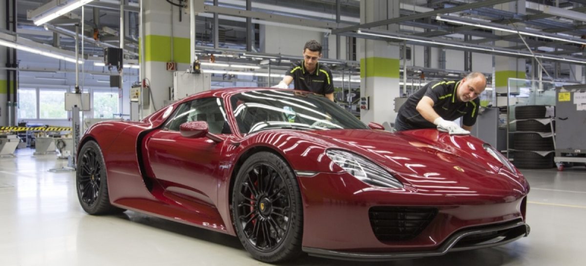 Porsche заканчивает производство 918 Spyder