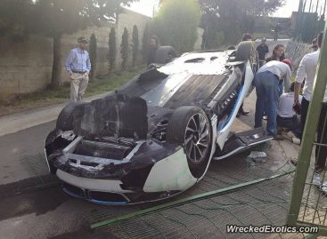 Бог троицу любит – третий BMW i8 попал в аварию