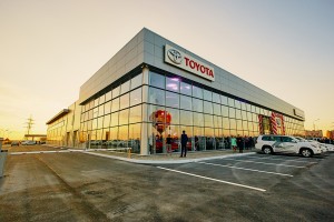 Новый дилерский центр Toyota в Сургуте
