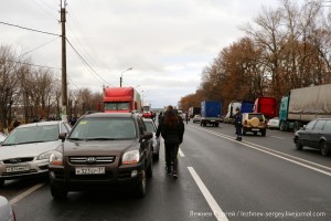 Акция протеста дальнобойщиков на трассе М2