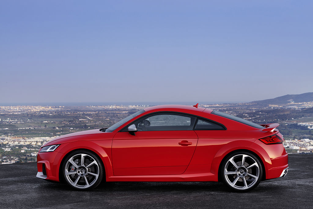 Audi TT RS Coupe 2016
