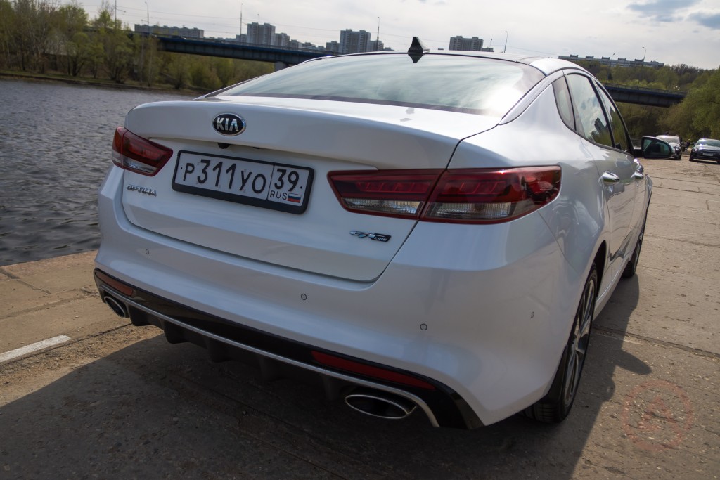 KIA Optima 2015 GT-line 2.4 GDI 188 л.с.