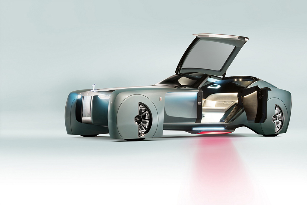 Первый беспилотник Rolls-Royce Vision Next 100