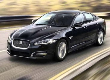Jaguar отзывает в России люксовые седаны