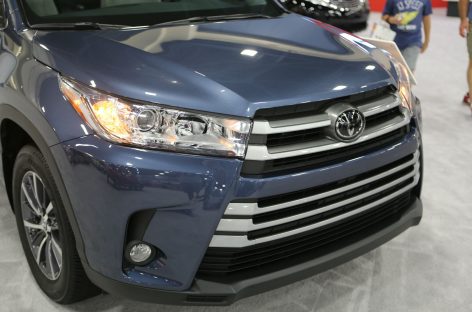 Toyota Highlander обновился назло всем