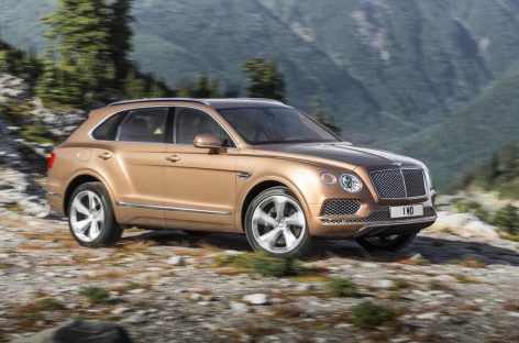 Продажи Bentley в России увеличились наполовину