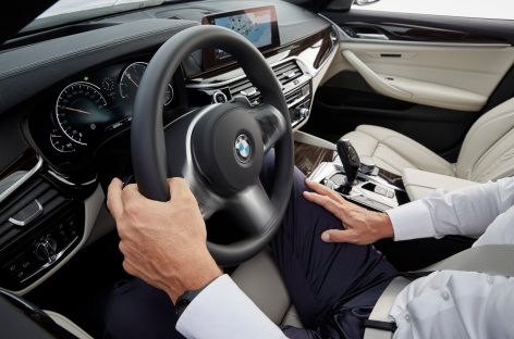 BMW представит новый седан пятой серии на автосалоне в Лос-Анджелесе