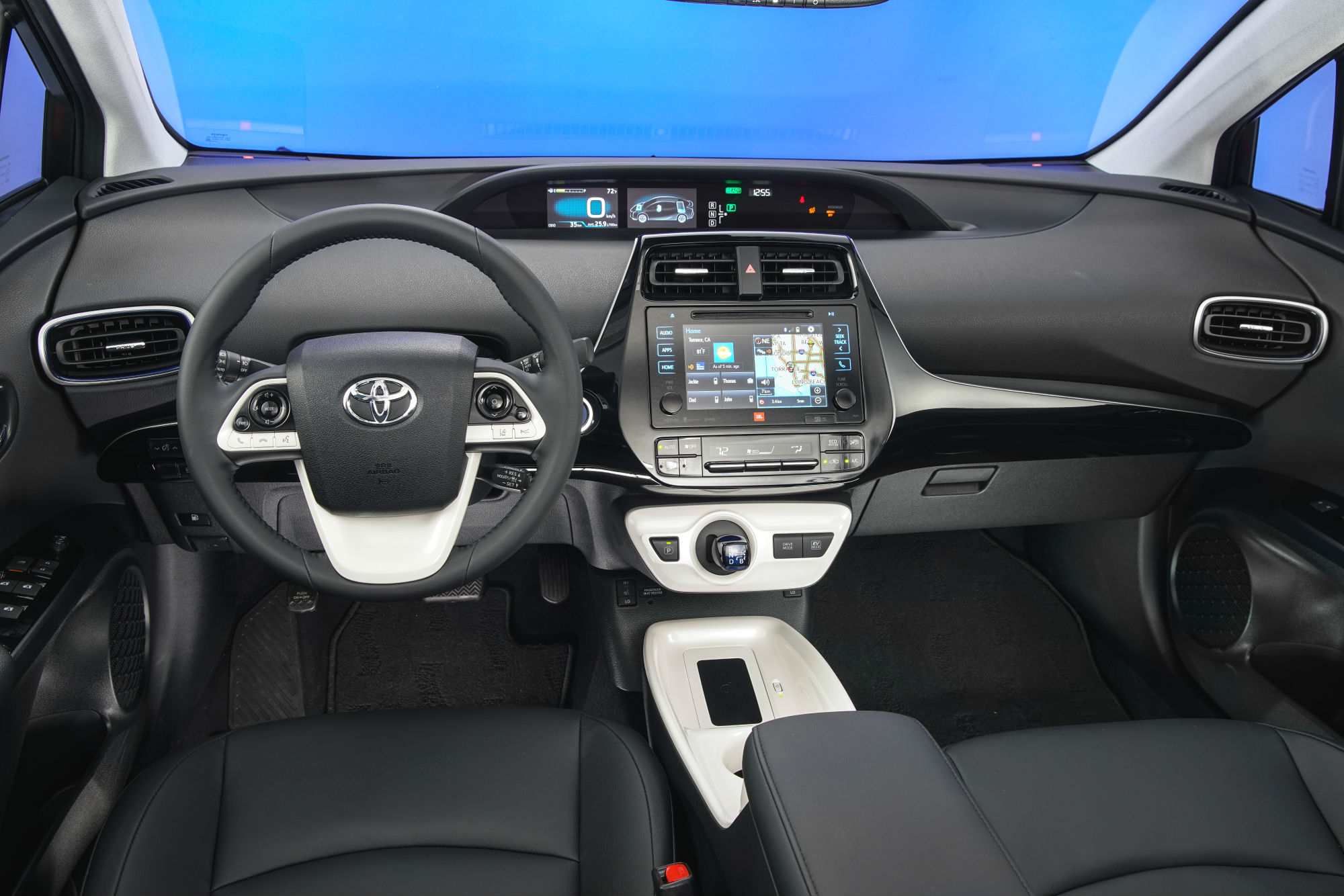 2016_Toyota_Prius_Four-Touring_251