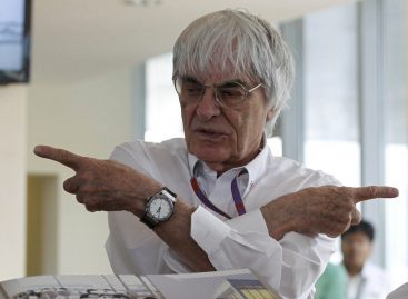 Берни Экклстоун покидает пост главы Formula-1