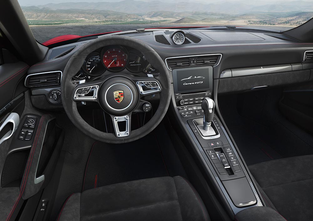 Интерьер 911 Carrera 4 GTS Cabriolet