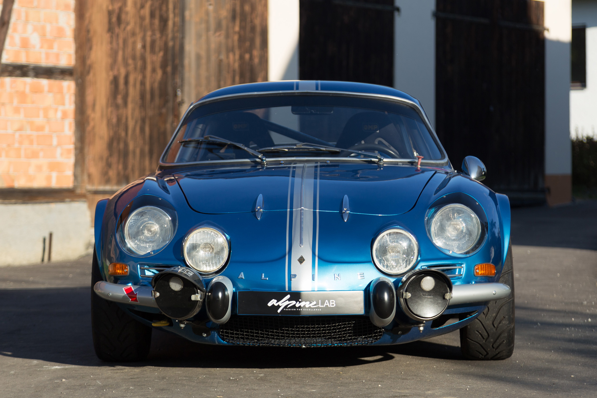 1971-Renault-Alpine-A110-1600S-Petrolicious-front-view