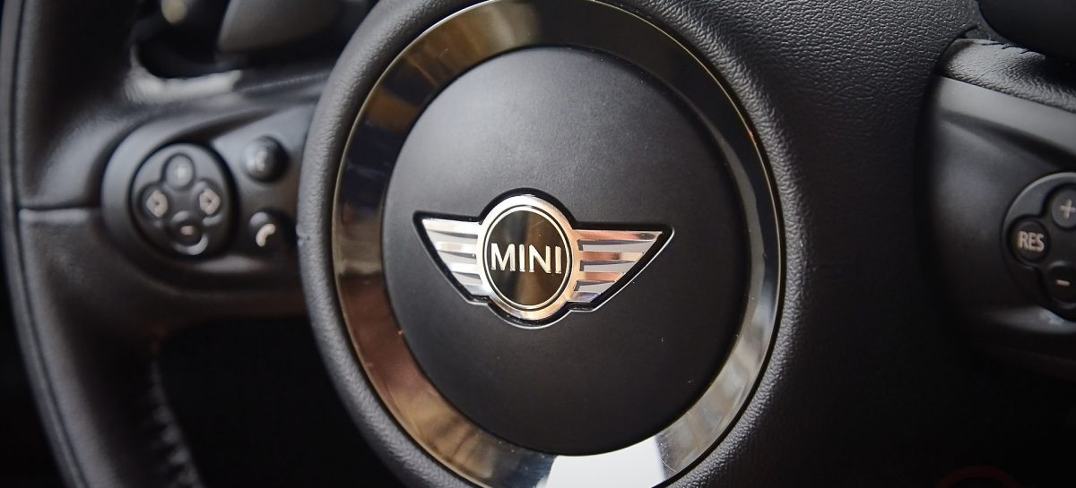 В Детройте Mini покажет новый кабриолет и хэтчбэк