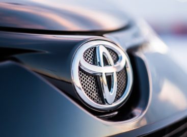 Toyota снизила цены на оригинальные запасные части на 25%