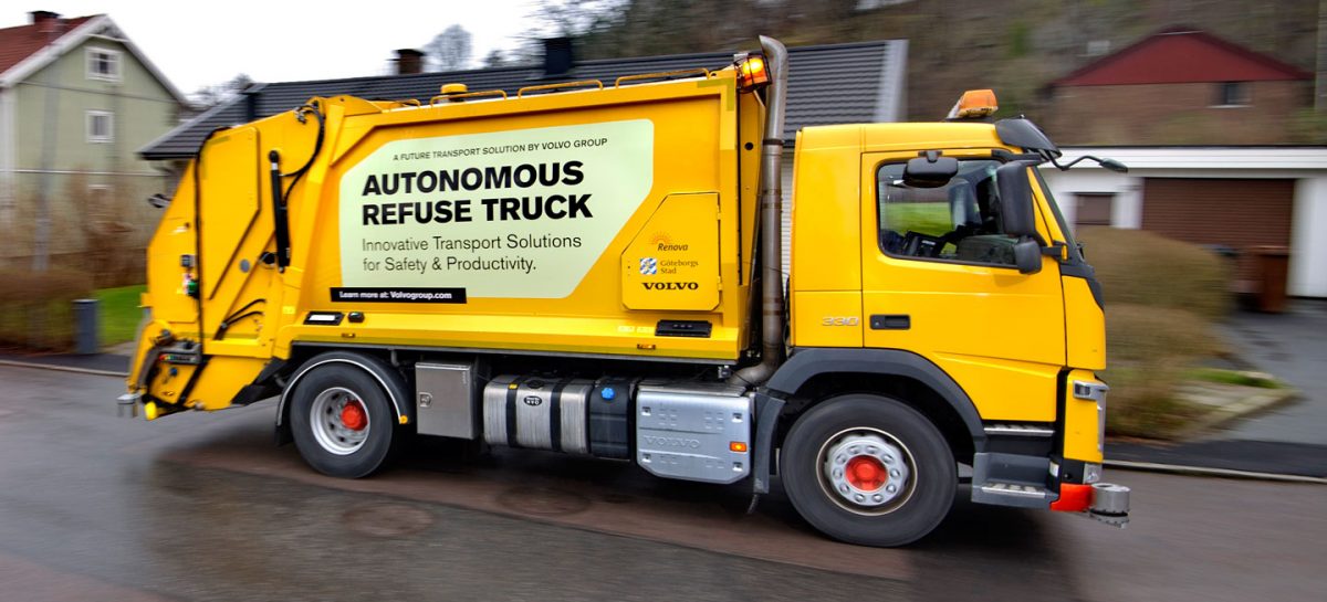 Volvo тестирует мусоровоз с автопилотом