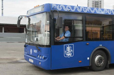 Водить автобусы в Москве будут граждане Узбекистана