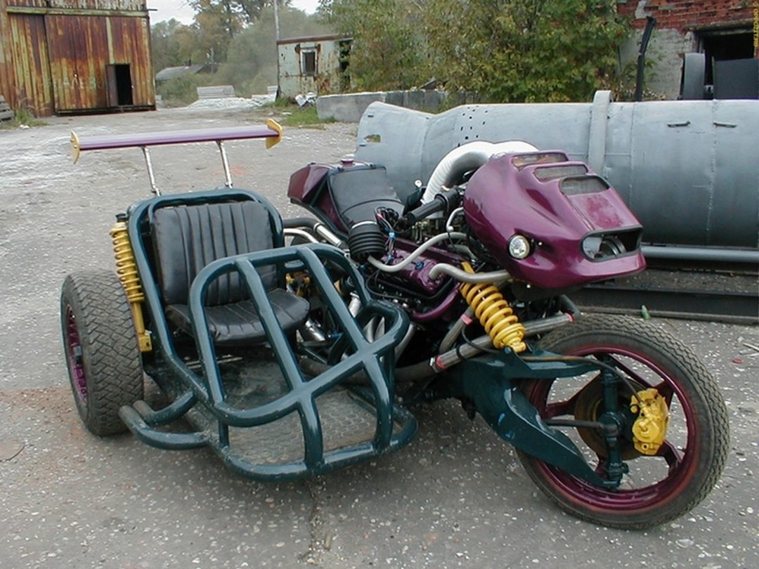 Мотоцикл с двигателем от ГАЗ-53