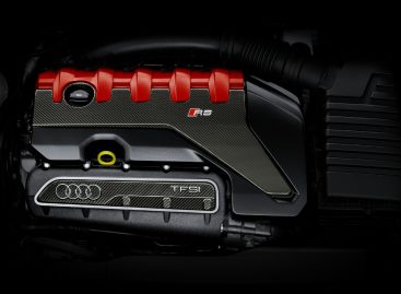 Силовой агрегат Audi 2.5 TFSI назван «Двигателем года»