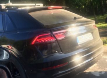 Новейший кроссовер Audi Q8 замечен в Подмосковье